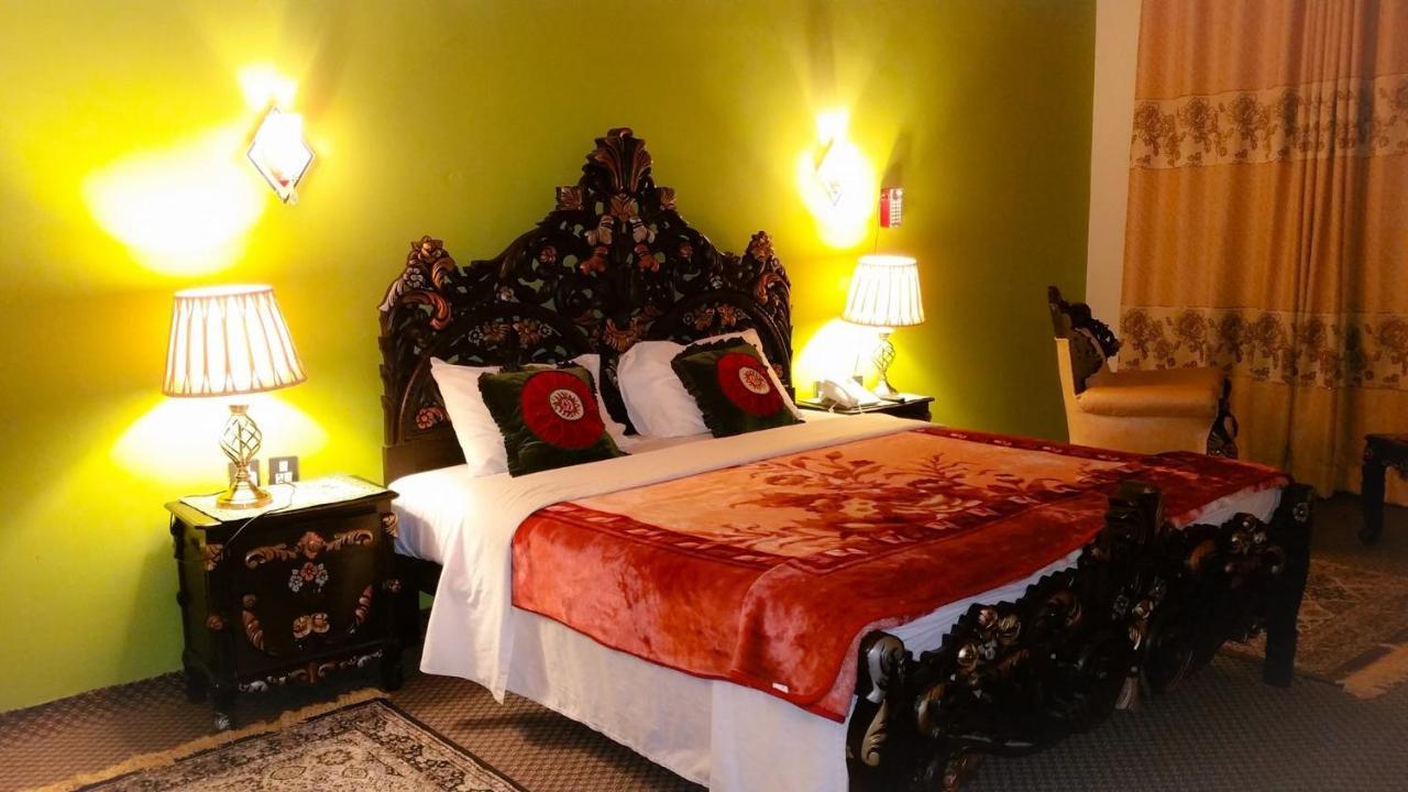 Fairy Land Hotel Karimabad  Bagian luar foto